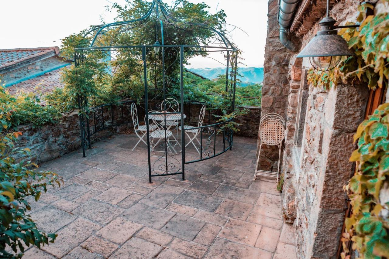 Saint-Laurent-du-Pape Maison D'Hotes Le Hameau De La Mure מראה חיצוני תמונה