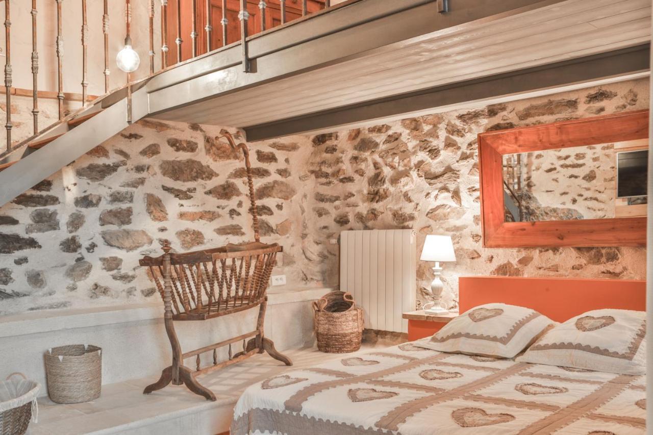 Saint-Laurent-du-Pape Maison D'Hotes Le Hameau De La Mure מראה חיצוני תמונה