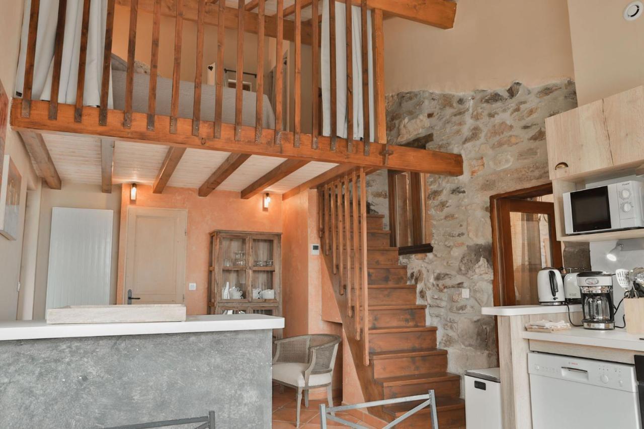 Saint-Laurent-du-Pape Maison D'Hotes Le Hameau De La Mure מראה חיצוני תמונה